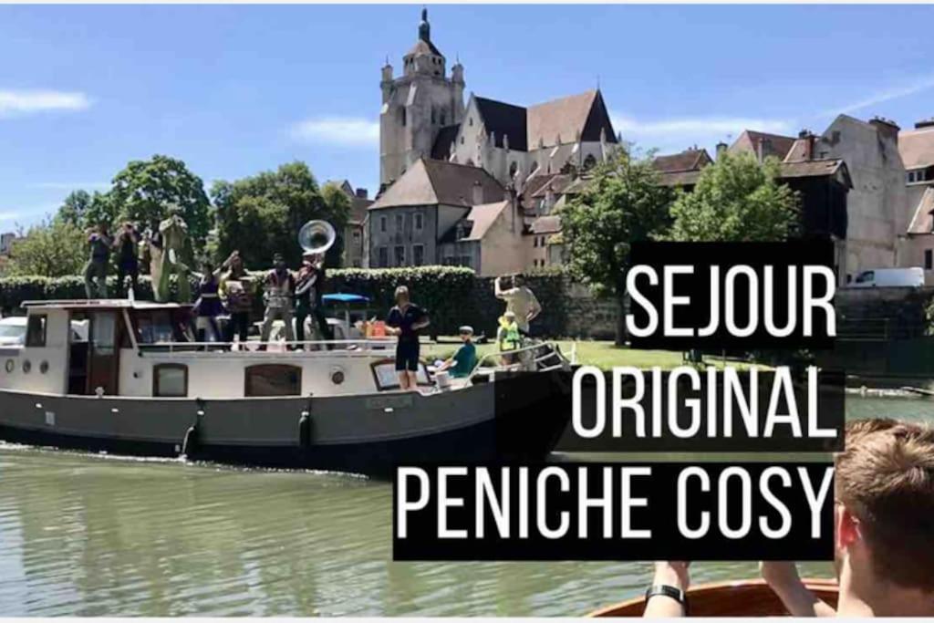 Peniche Hollandaise Cosy Hotell Dole Exteriör bild