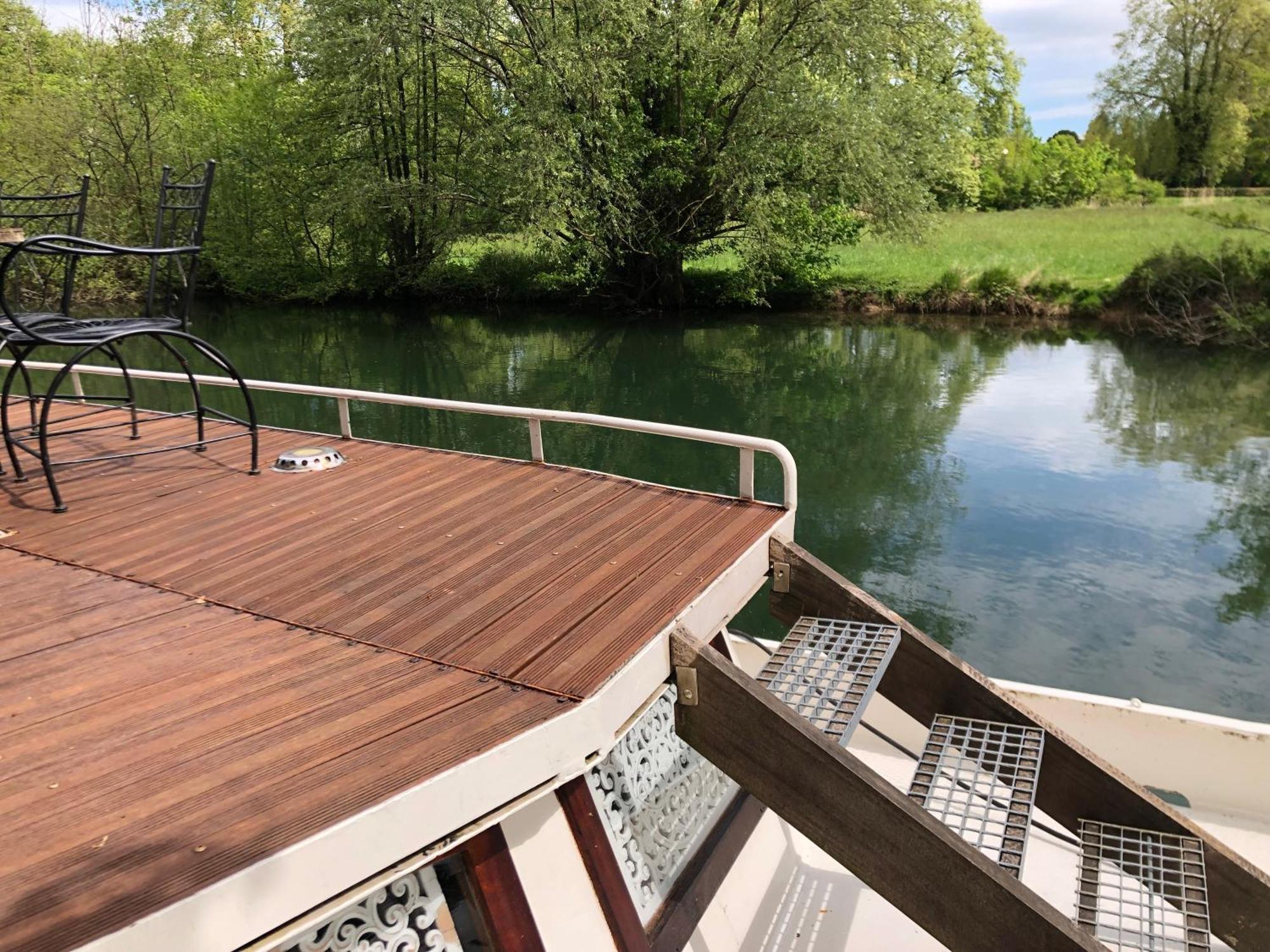 Peniche Hollandaise Cosy Hotell Dole Exteriör bild